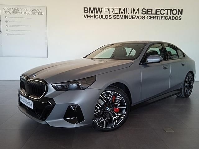 Usado 2025 BMW 540 Comfort Edition | 84.000 € - Imagen 1/4