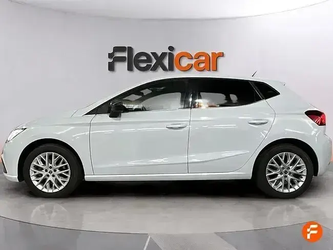 Usado Seat Ibiza XCELLENCE 115 CV (84 kW) 2024 Blanco Utilitario