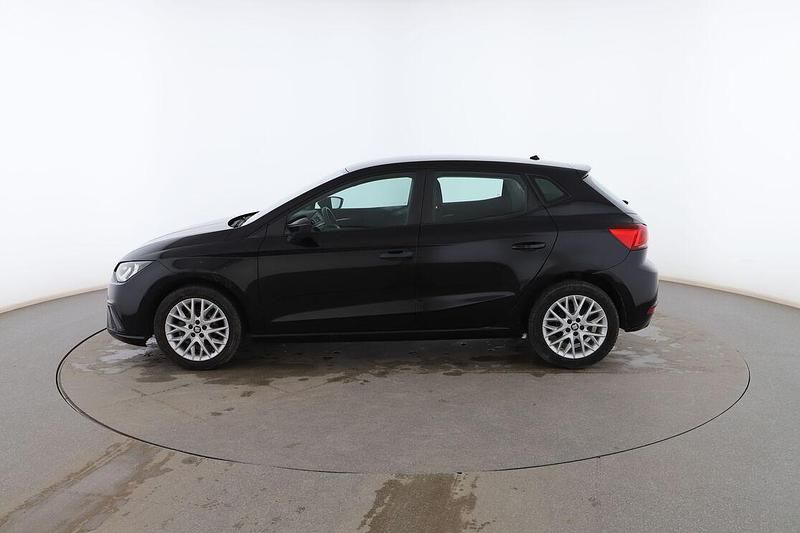 Usado Seat Ibiza Style 95 CV (69 kW) 2018 Negro Utilitario