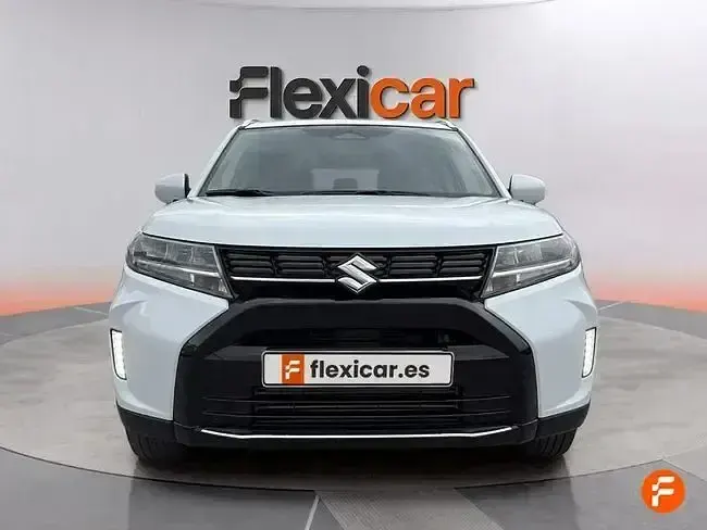 Usado Suzuki Vitara 110 CV (80 kW) 2025 Blanco SUV