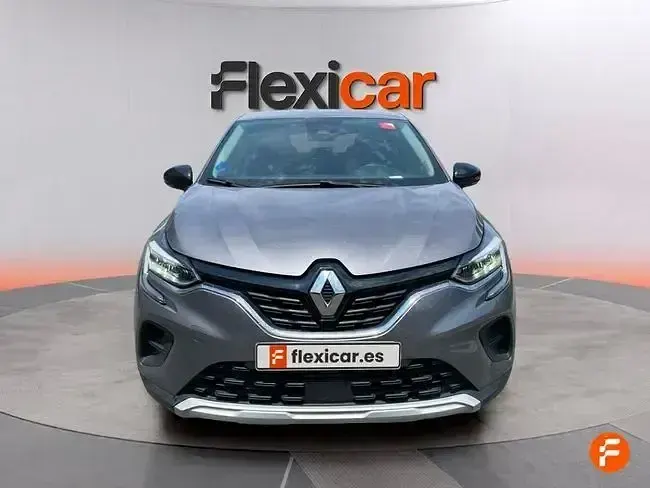 Usado Renault Captur Zen 160 CV (117 kW) 2022 Gris SUV