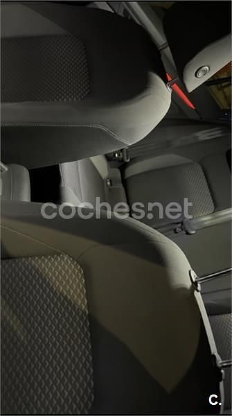 Usado VW Golf VIII Life 110 CV (80 kW) 2021 Azul Berlina