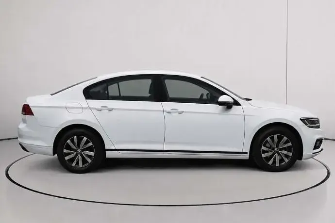 Usado VW Passat Business 122 CV (89 kW) 2022 Familiar