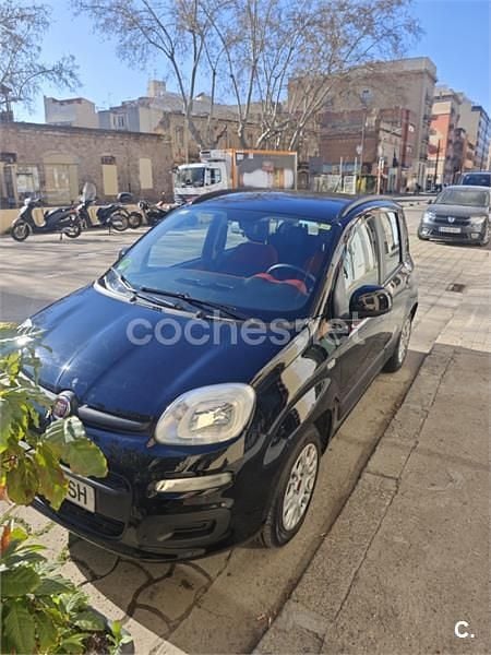 Usado Fiat Panda Lounge 69 HP (50 kW) 2013 Preto Citadino