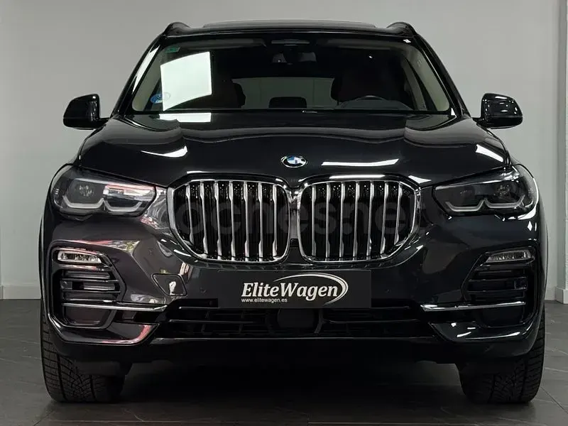 Usado BMW X5 Comfort Edition 398 CV (292 kW) 2021 Gris / plata SUV