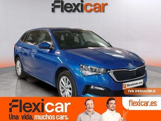 Azul Usado 2023 Skoda Scala Ambition Utilitario | 15.450 € (Precio justo) - Imagen 1/4