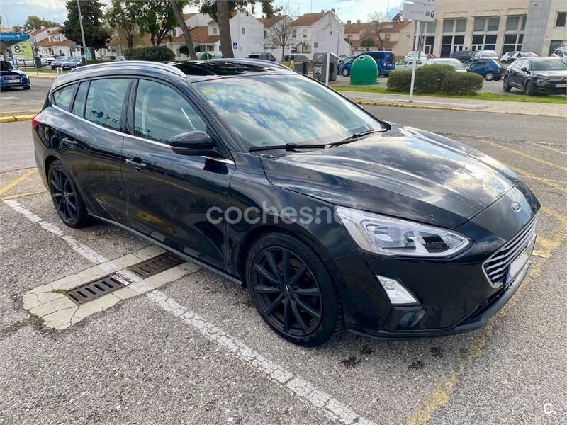 Negro Usado 2020 Ford Focus Trend Berlina | 11.990 € (Buen precio) - Imagen 1/4