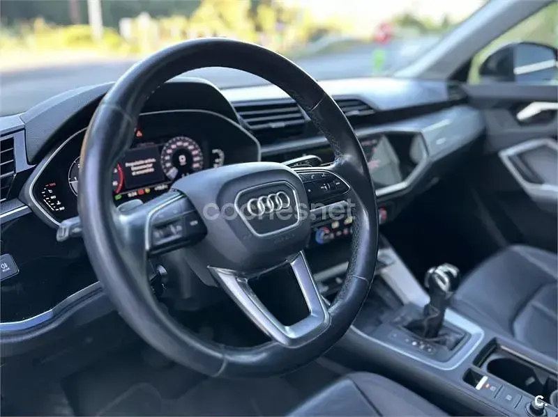 Usado Audi Q3 Advanced 200 CV (147 kW) 2021 Negro SUV