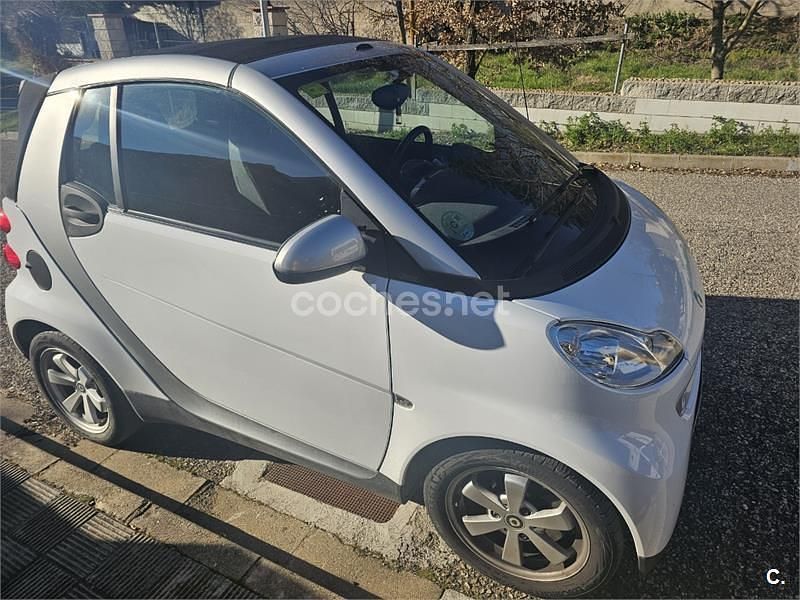 Usado Smart ForTwo Cabrio Passion 84 CV (61 kW) 2010 Blanco Descapotable