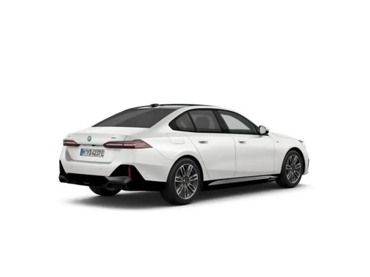 Usado BMW i5 Comfort Edition 289 kW (394 CV) 2025 Blanco Berlina