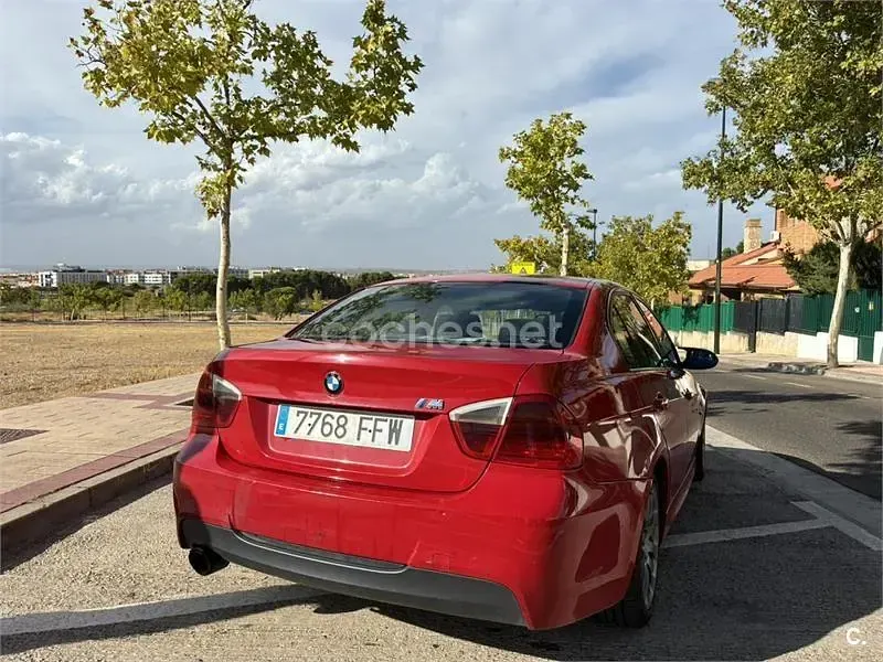 Usado BMW 320 163 CV (119 kW) 2006 Rojo Berlina