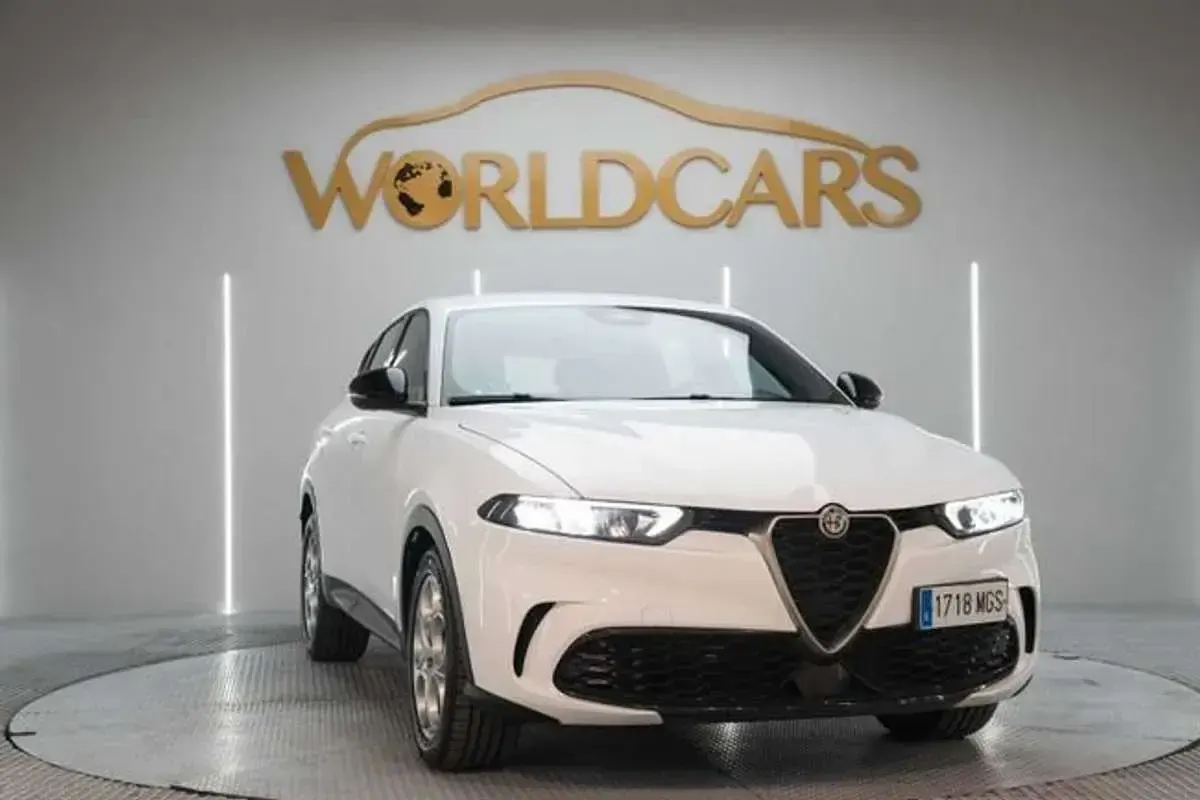 Usado Alfa Romeo Tonale Super 131 CV (96 kW) 2023 Blanco SUV
