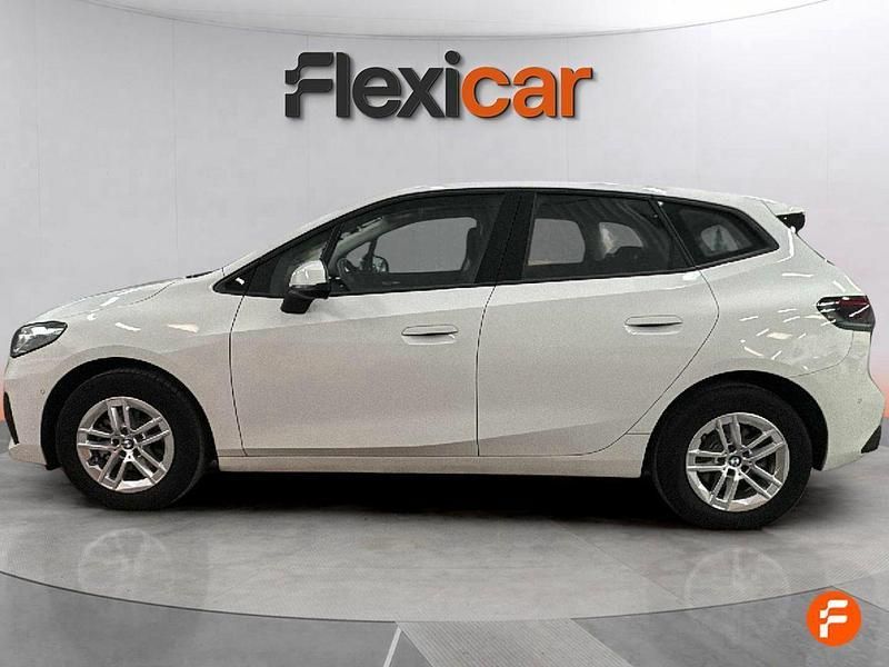 Usado BMW 218 150 CV (110 kW) 2024 Blanco Familiar