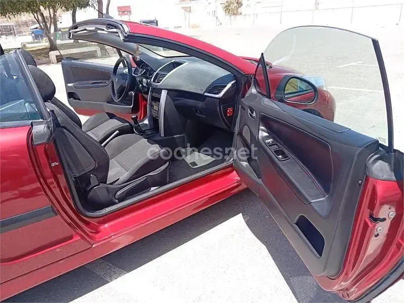 Usado Peugeot 207 Sport 120 CV (88 kW) 2007 Granate Berlina