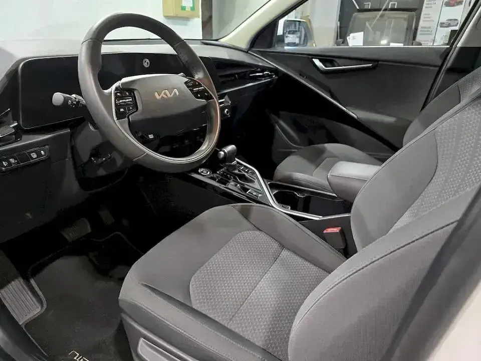 Usado Kia Niro 129 CV (94 kW) 2025 Otro SUV