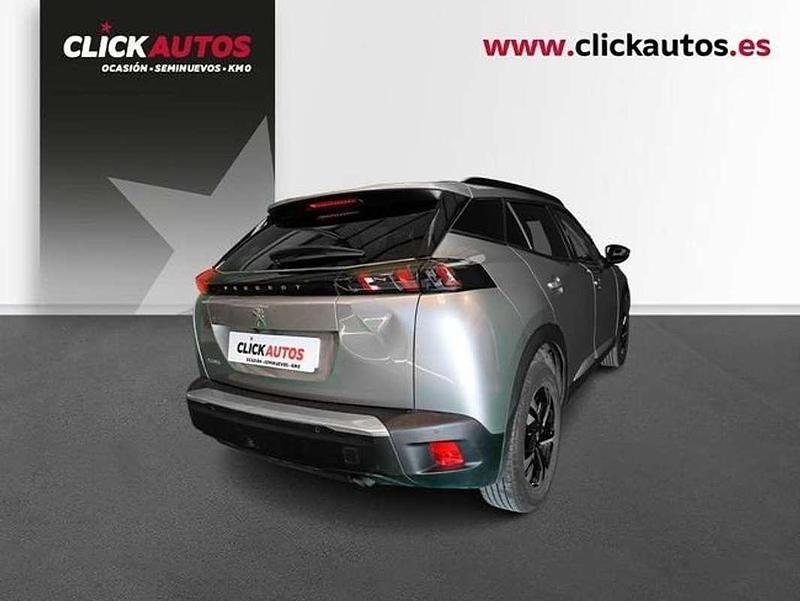 Usado Peugeot 2008 Allure 101 CV (74 kW) 2022 Gris SUV
