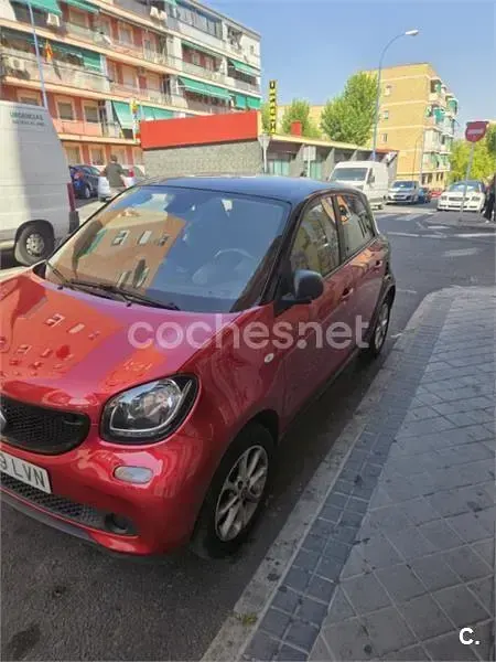 Usado Smart ForFour 71 CV (52 kW) 2018 Rojo Utilitario