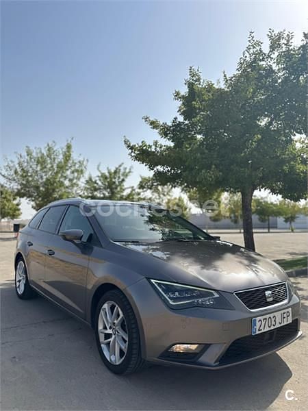 Beige Usado 2015 Seat Leon ST Style Familiar | 8500 € (Precio justo) - Imagen 1/4