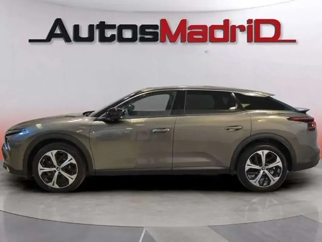 Usado Citroën C5 X Feel 131 CV (96 kW) 2022 Blanco Familiar