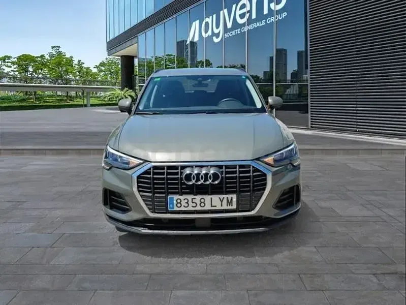 Usado Audi Q3 S-Line 150 CV (110 kW) 2022 Gris / plata SUV