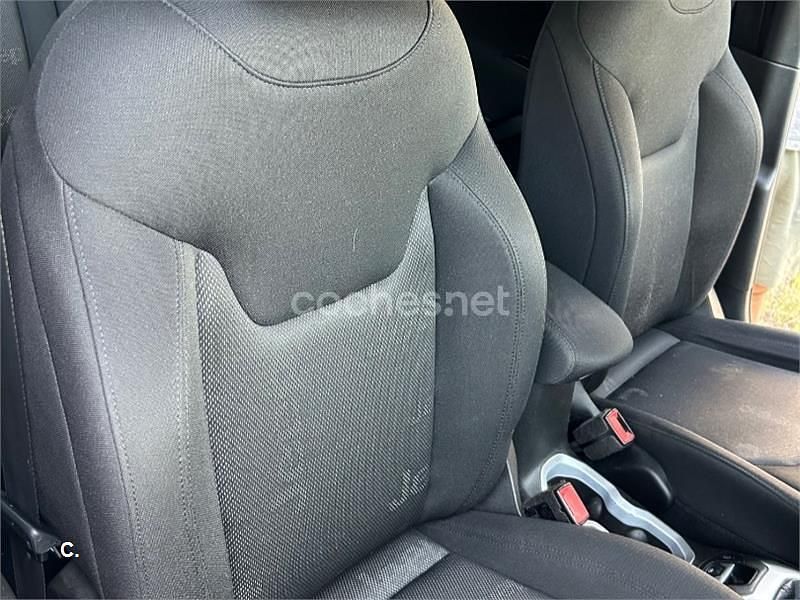 Usado Jeep Renegade Longitude 120 CV (88 kW) 2016 Blanco SUV