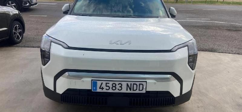 Nuevo Kia EV3 Earth 150 kW (204 CV) 2025 Snow white pearl SUV