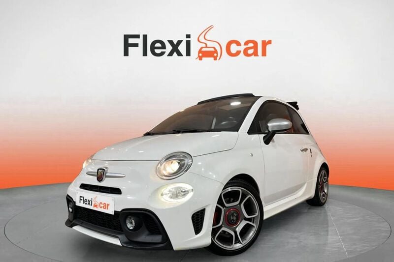Usado Abarth 595C Turismo 180 CV (132 kW) 2020 Blanco Descapotable