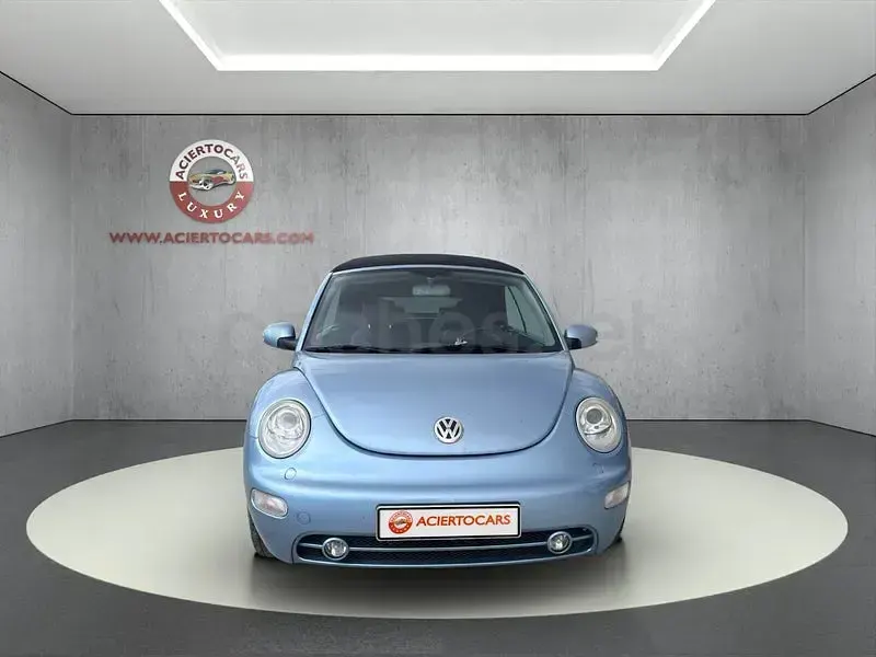 Usado VW New Beetle 100 CV (73 kW) 2003 Azul Utilitario