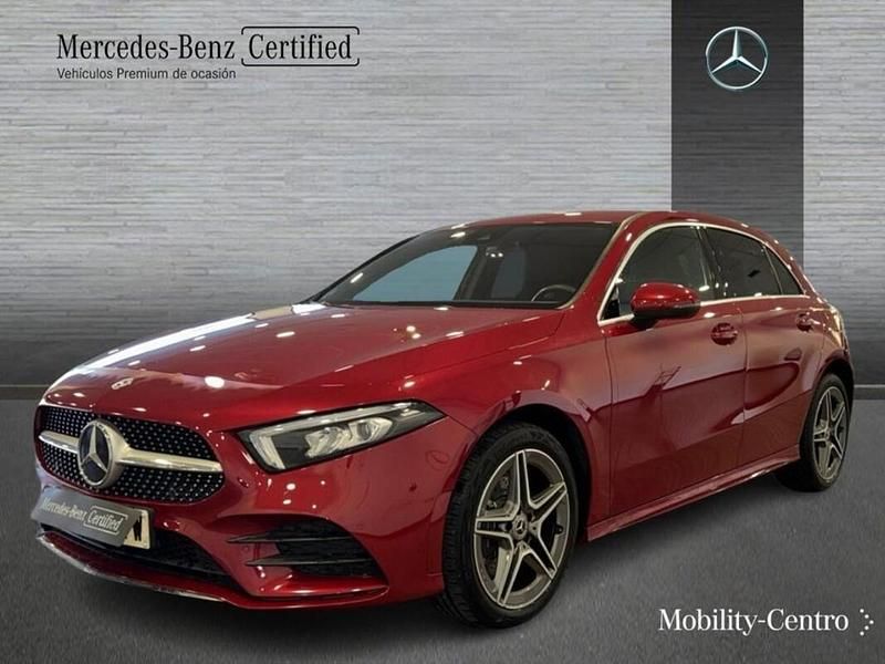 Usado Mercedes A250 AMG line 218 CV (160 kW) 2022 Patagonia red  metallic paint