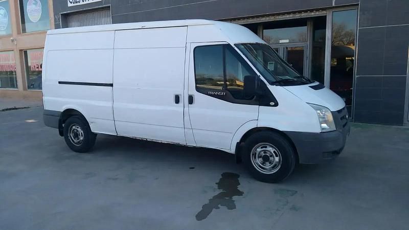 Käytetty Ford Transit 100 HP (73 kW) 2010 Valkoinen Van