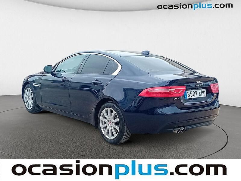 Usado Jaguar XE Pure 180 CV (132 kW) 2018 Azul Berlina