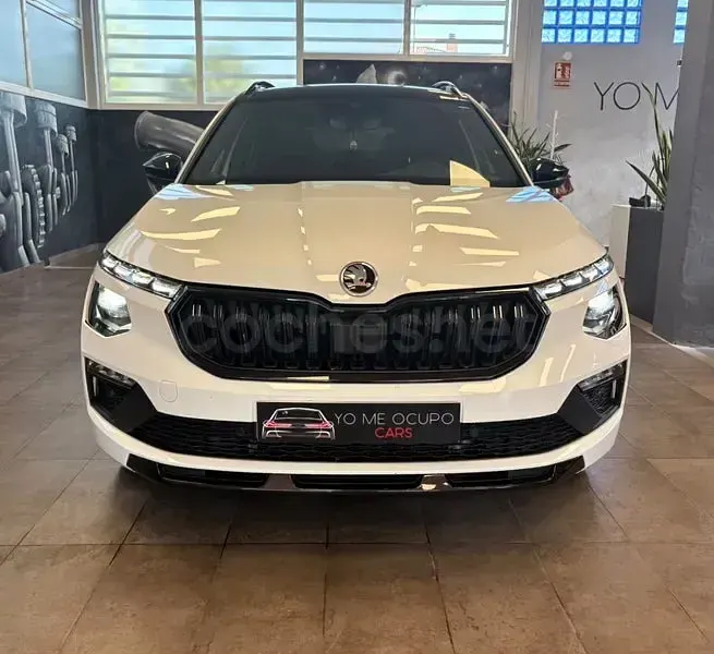 Usado Skoda Kamiq Monte Carlo 110 CV (80 kW) 2024 Blanco SUV