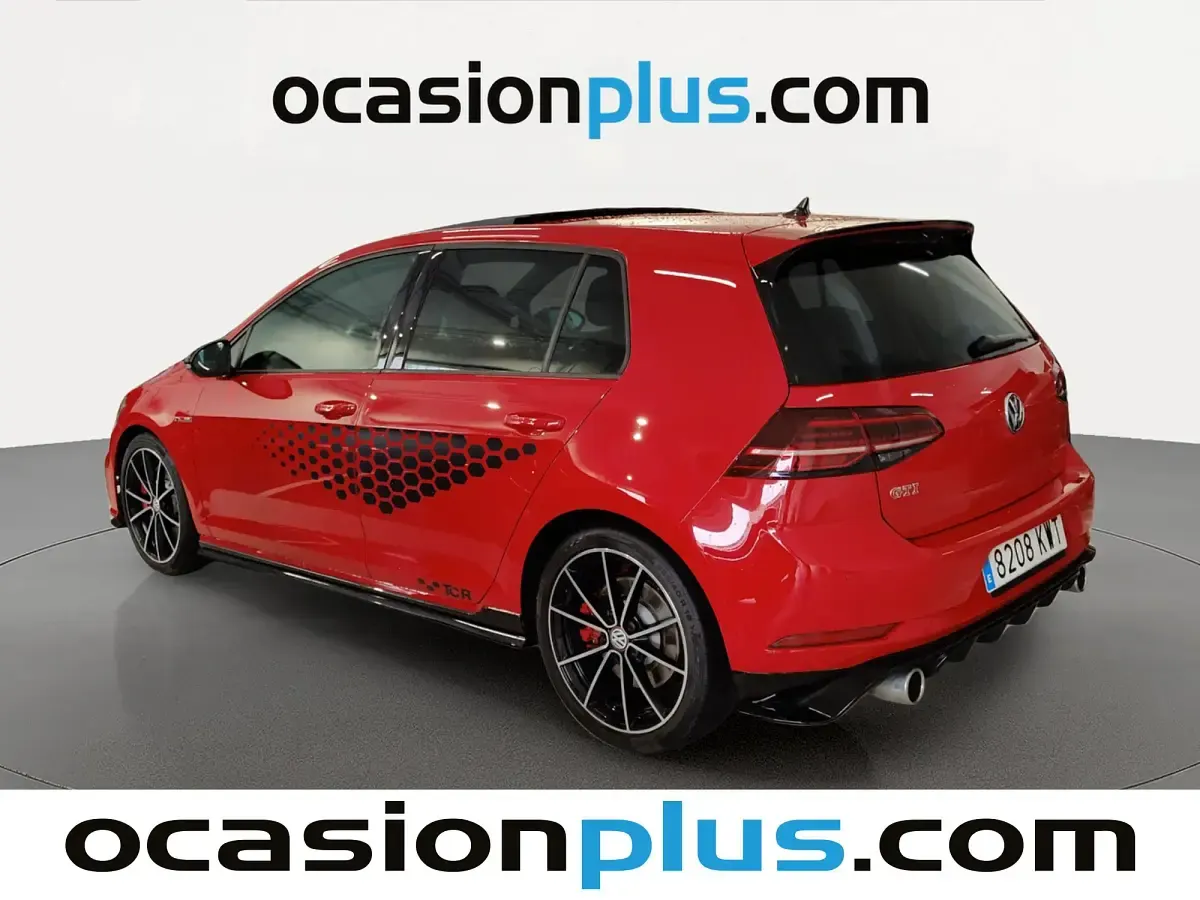Usado VW Golf VII GTI 290 CV (213 kW) 2019 Rojo Utilitario