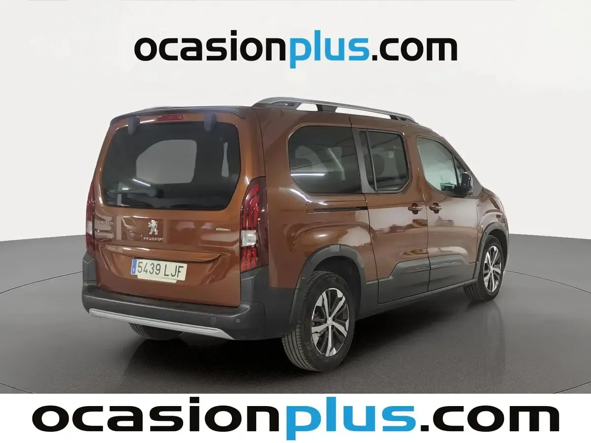 Usado Peugeot Rifter GT-line 131 CV (96 kW) 2020 Marrón Monovolumen