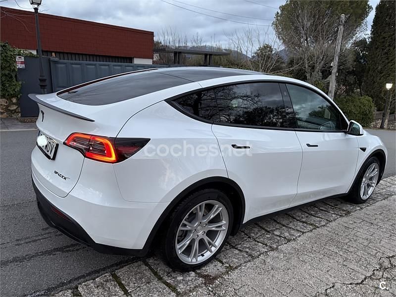 Usado Tesla Model Y RWD 220 kW (300 CV) 2023 Eléctrico SUV