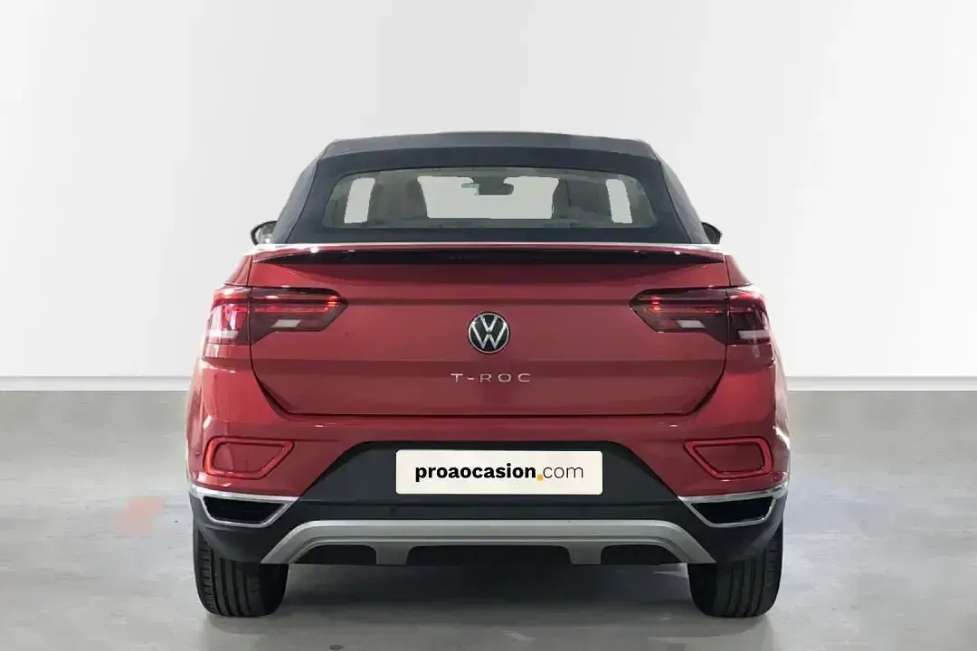 Usado VW T-Roc Cabriolet 110 CV (80 kW) 2023 Rojo Descapotable