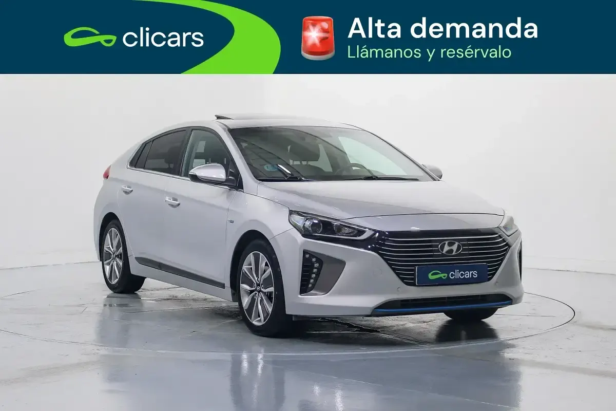 Usado Hyundai Ioniq Style 105 CV (77 kW) 2020 Gris Utilitario