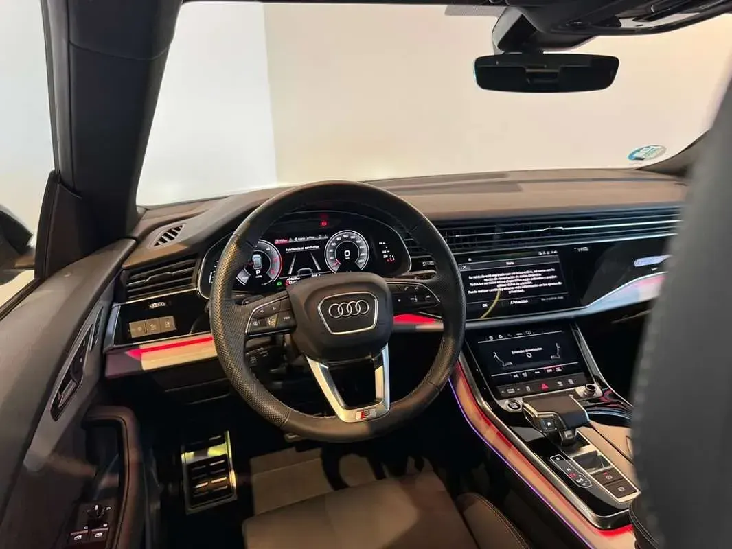 Usado Audi Q8 S-Line 286 CV (210 kW) 2022 Negro SUV