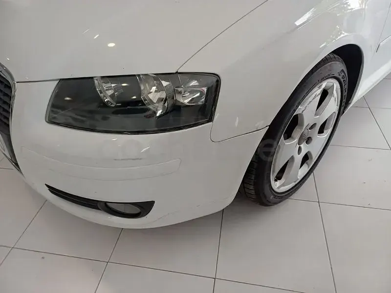 Usado Audi A3 Ambiente 140 CV (102 kW) 2009 Blanco Utilitario