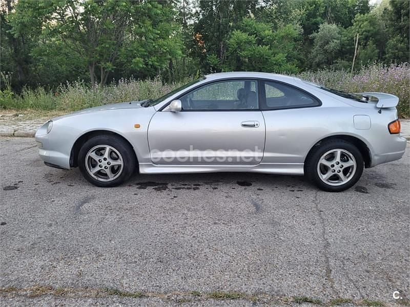 Usado Toyota Celica GT 175 CV (128 kW) 1997 Gris / plata Coupe