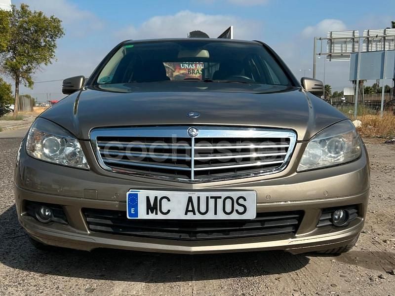 Beige Usado 2010 Mercedes C200 Berlina | 8900 € (Precio justo) - Imagen 1/4