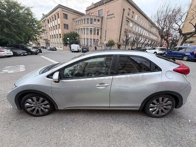 Usado Honda Civic Sport 120 CV (88 kW) 2013 Gris / plata Berlina
