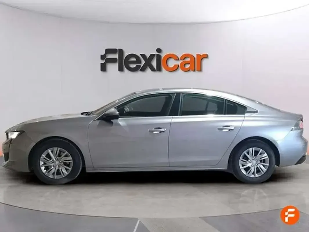 Usado Peugeot 508 Active 131 CV (96 kW) 2021 Gris Berlina