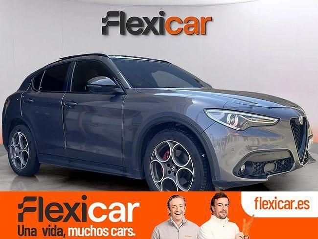 Gris / plata Usado 2019 Alfa Romeo Stelvio SUV | 23.490 € (Caro) - Imagen 1/4