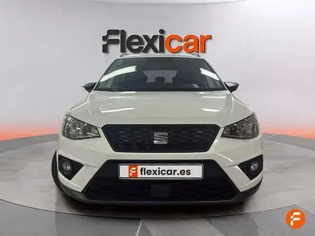 Usado Seat Arona Reference 95 CV (69 kW) 2018 Blanco SUV