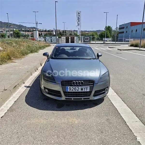 Usado Audi TT 200 CV (147 kW) 2007 Gris / plata Coupe