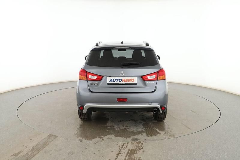 Usado Mitsubishi ASX Motion 115 CV (84 kW) 2014 Gris SUV