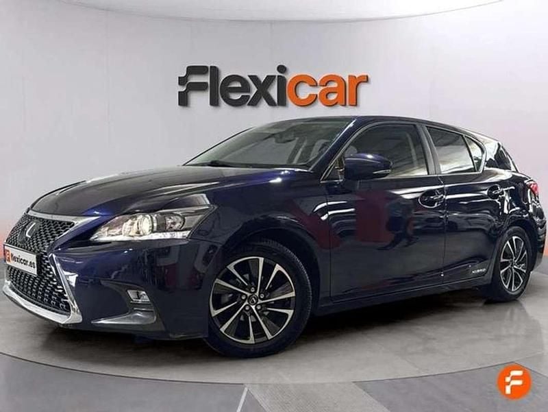 Usado Lexus CT200h Business Edition 136 CV (100 kW) 2019 Azul Utilitario