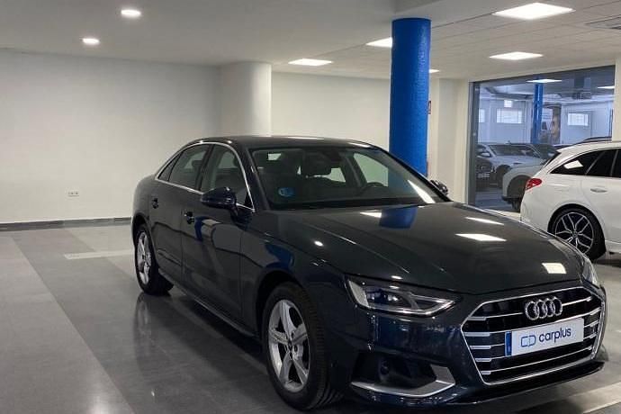 Usado Audi A4 Advanced Plus 163 CV (119 kW) 2020 Gris Berlina