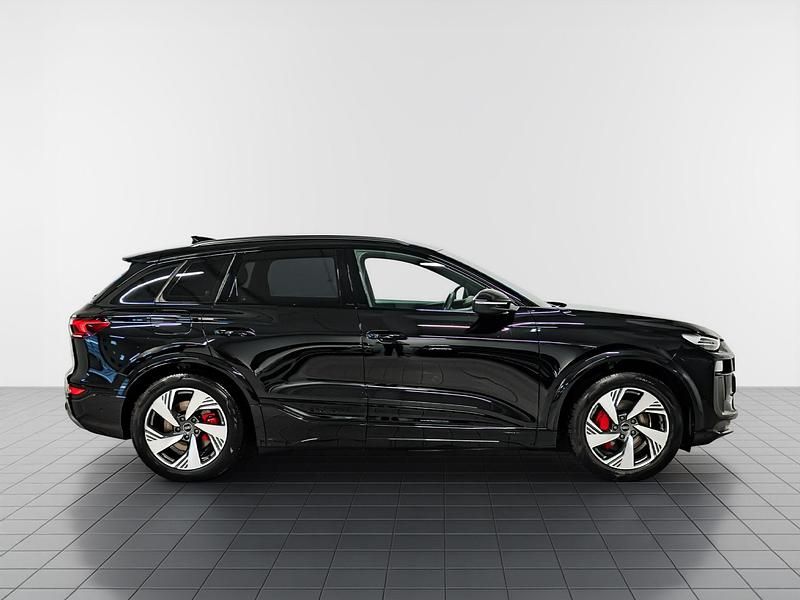 Usado Audi Q6 e-tron S-Line 285 kW (388 CV) 2024 Negro SUV